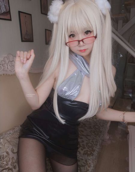 俄罗斯美女毛片图片_720神马在线观看
