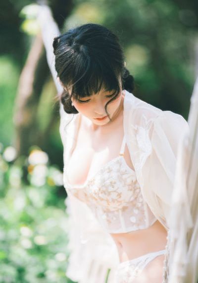 睡衣女情趣制服免脱_1080P免费播放