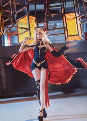 一代女皇艳史理论片_1080超清免费观看